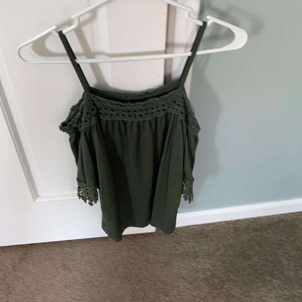 Off the shoulder